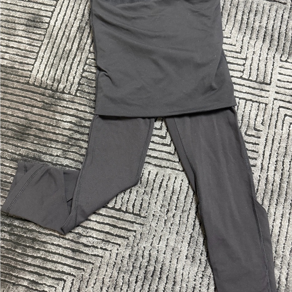 Lululemon Black Running Skirt with Built-In Leggings Women’s Small